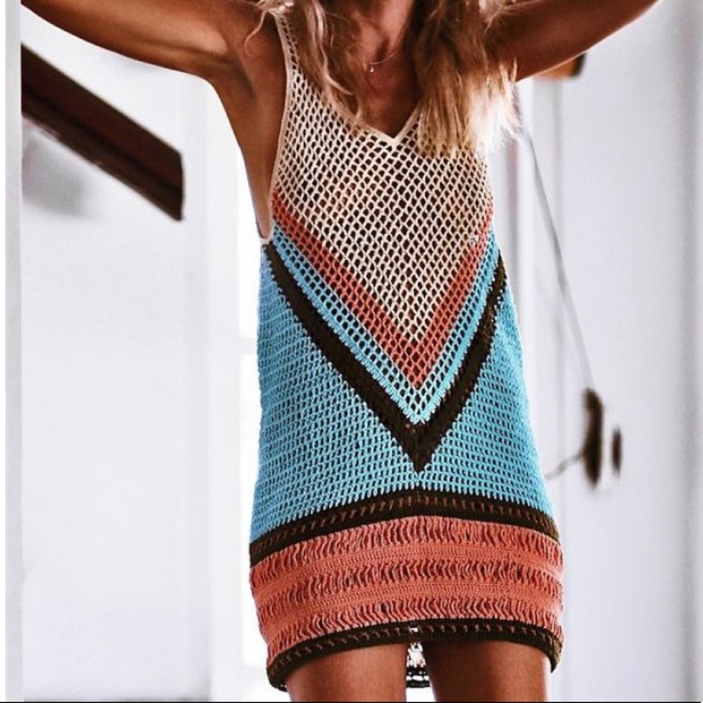 Knitted multi color swimsuit coverup